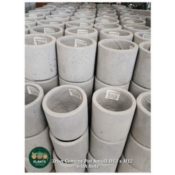 Tron Cement Pot Small D13 x H12